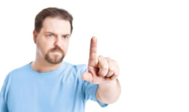 雄激素|为什么有的男人胡子长得很快，有的却很慢？原来和它们有关