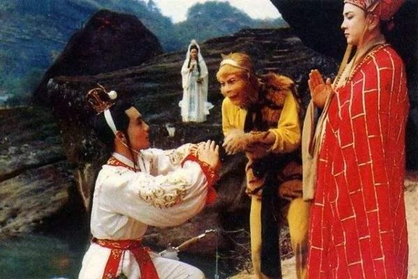 老龙王|小白龙为何必须取经与玉帝桌上的一道菜有关