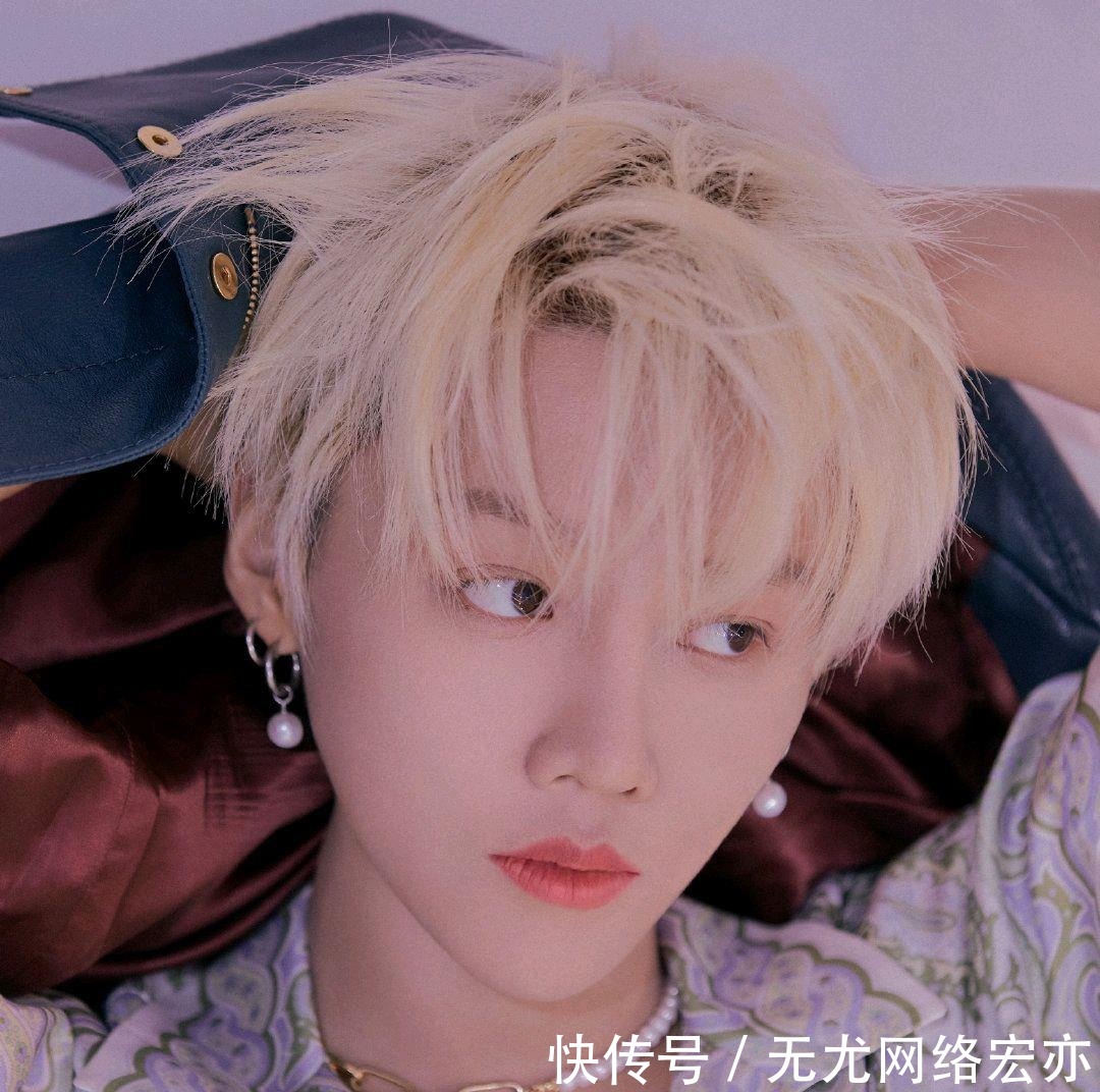 安崎|THE9新舞台过后,四位成员纷纷上热搜,刘雨昕则选择低调行事