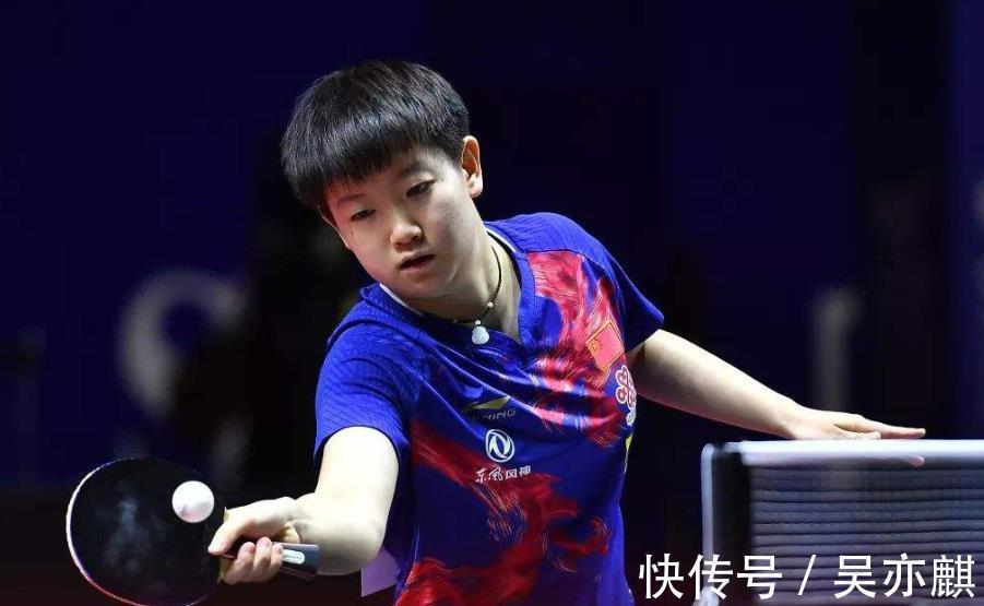 人品|孫穎莎、王曼昱決賽惹爭議！8倍慢鏡還原真相，王曼昱人品遭質疑