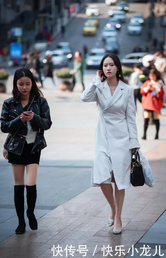 街拍:时尚女生搭配高跟鞋,穿出属于自己的风采