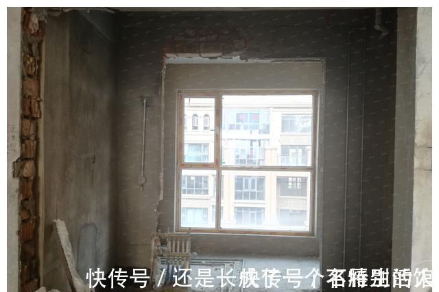 断桥铝门窗|一梯两户买东户还是西户好?和买过的亲戚聊了3小时,区别这么大