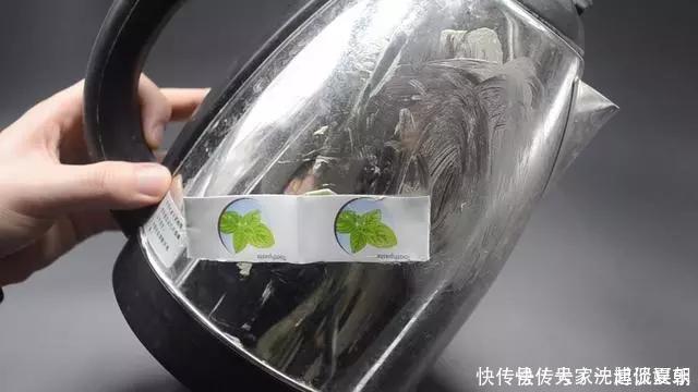 牙膏|用完的牙膏管别扔掉，放在厨房一年能省不少钱，邻居见了纷纷学！