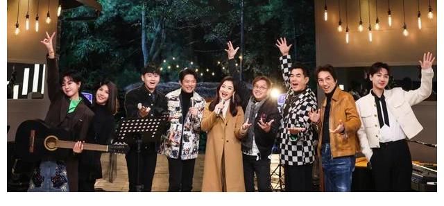 芒果打造全新音綜，僅播出三期，豆瓣評分8分，《人民日報》點(diǎn)贊