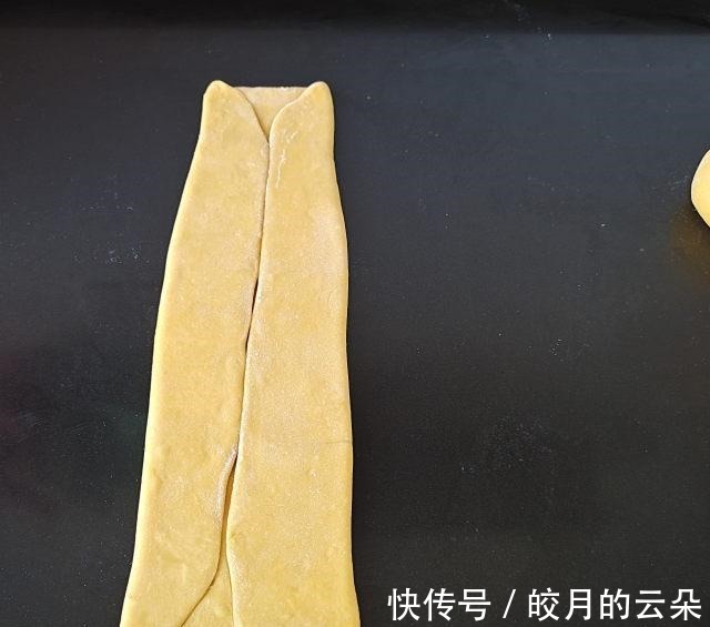 南瓜皇冠吐司，组织拉丝，蓬松绵软！