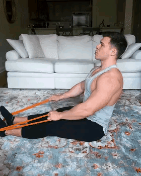 肌肉|老年朋友如何进行力量训练？分享一组动作，很适合老年朋友来做