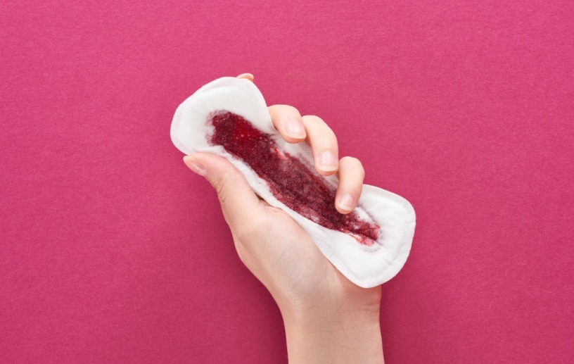 卵巢|女人多少岁绝经才正常身体出现4个变化,需要准备一下了