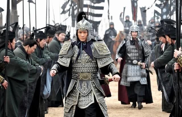 没能|强大的吴国为何没能成战国七雄？勾践灭吴后，不小心做了天下霸主