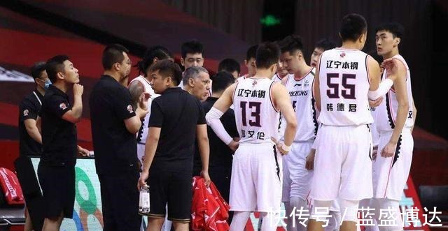 杨鸣|CBA官宣追加罚单,杨鸣谎言疑被戳破,球迷痛批李洪庆信错人!