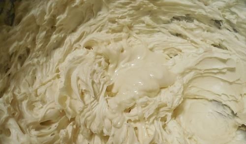 父母眼中的蛋糕VS我们期待收到的蛋糕,吃货我只想正常过个生日