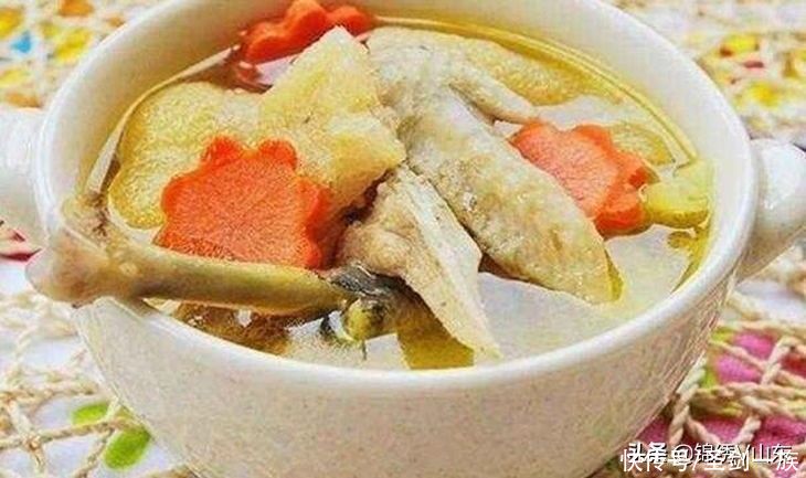 黑木耳|周末聚餐推荐超适合夏天的12款美食,营养健康,而且还简单易做