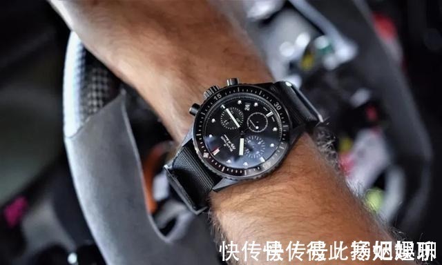 码表|C罗降薪回曼联,依然劳斯莱斯配大钻表!男人开车戴表有什么讲究
