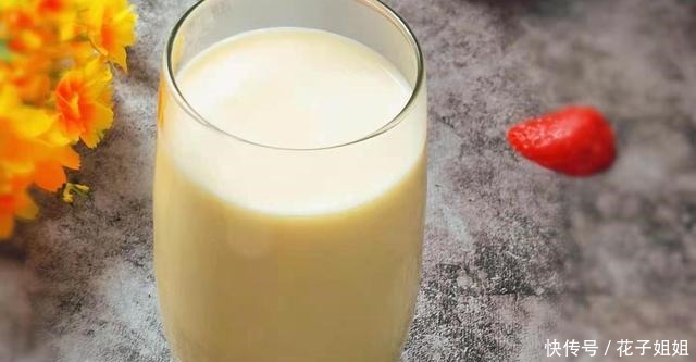 春日里的低卡饮品,无糖高蛋白,入口清香丝滑,减脂期也能放心喝!