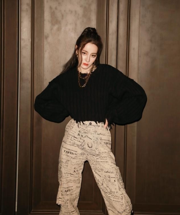 脸部 别再披头散发了!这4款“发型”才够美够撩人,总有一款适合你