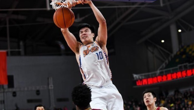 李春江|正式确定!CBA名将被李春江弃用,表现让人失望