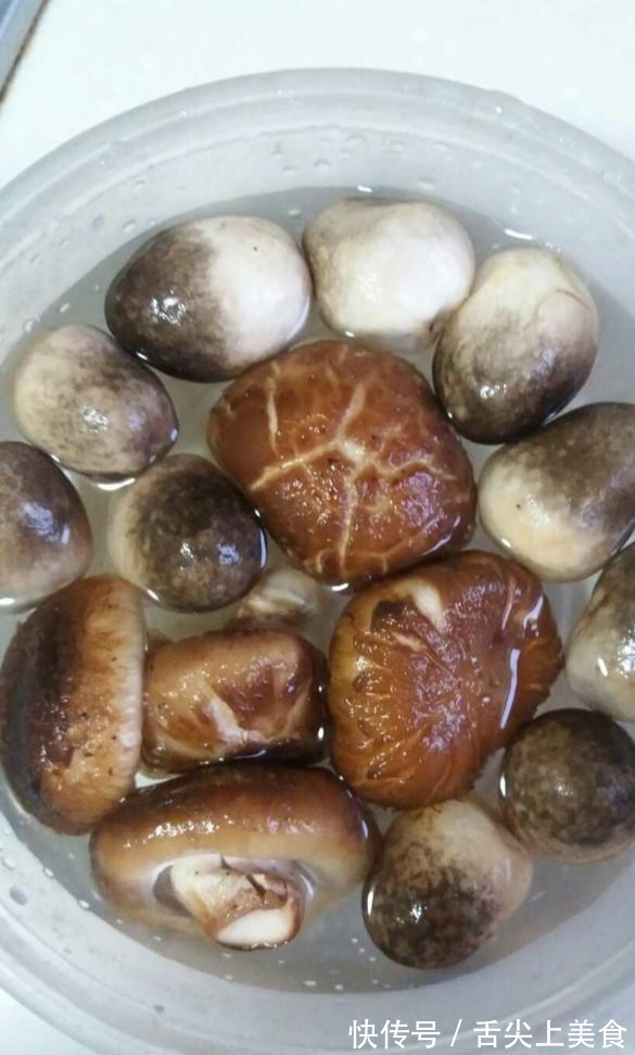 白菜|炒白菜,直接放油再下锅就错了,一招教你做出美味的白菜,特好吃