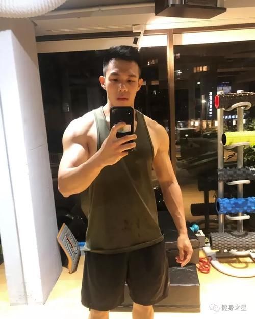 写真|这位爆红网络的翘臀型男，原来身材这么撩？