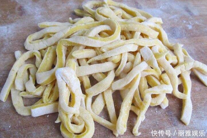 家庭自制沙琪玛,香甜酥脆,营养美味无添加,做法超简单