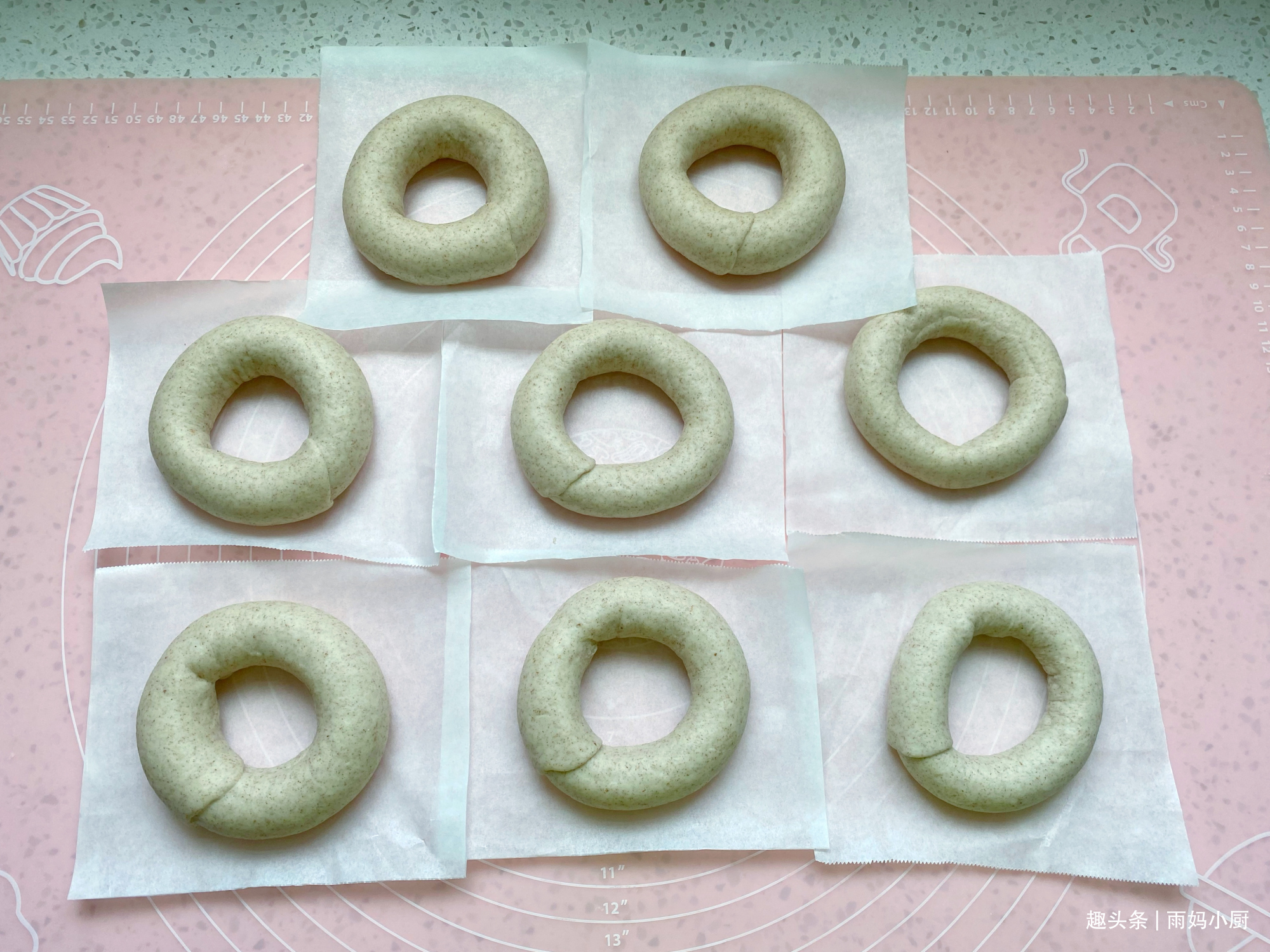 做法超简单的全麦贝果,无需二发容易上手,低脂健康的主食面包