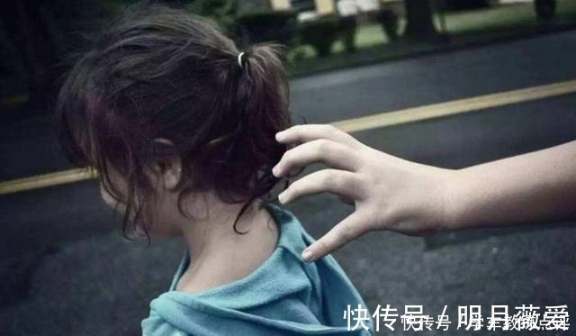 人贩子|4岁男童落入人贩子手,孩子喊出“2个字”,吓跑人贩子机智自救!