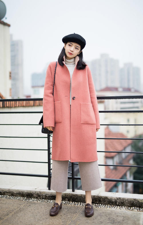 初春轻熟风：大衣＋长裤，换季穿知性有气质，三木亲身演绎