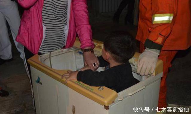 家长|爸爸洗衣服,却发现“儿子”在洗衣机里,打开洗衣机爸爸泪流满面