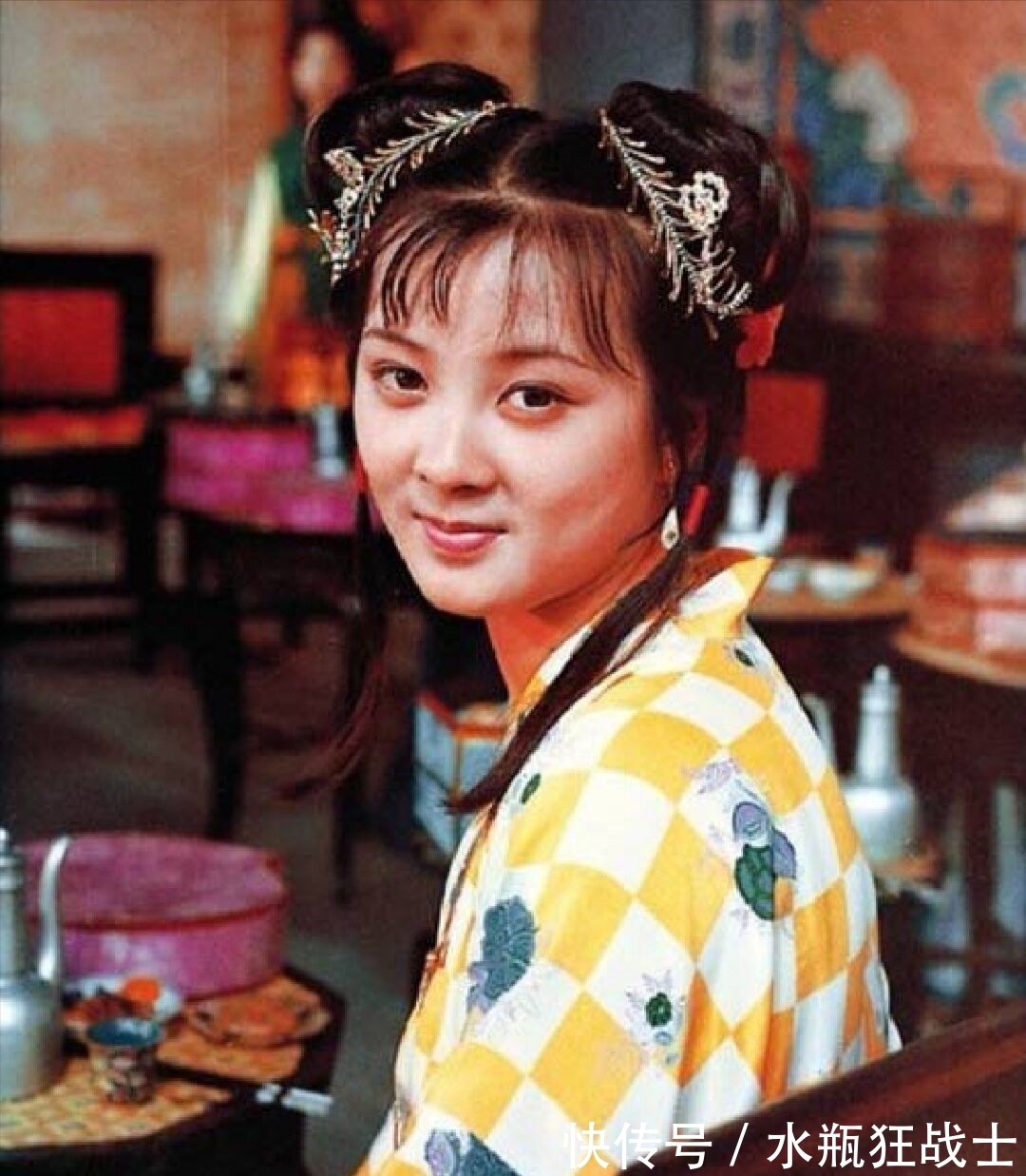 贾敬|贾敬早年出家,为何会有贾惜春这么个女儿?探春无心之语道出真相