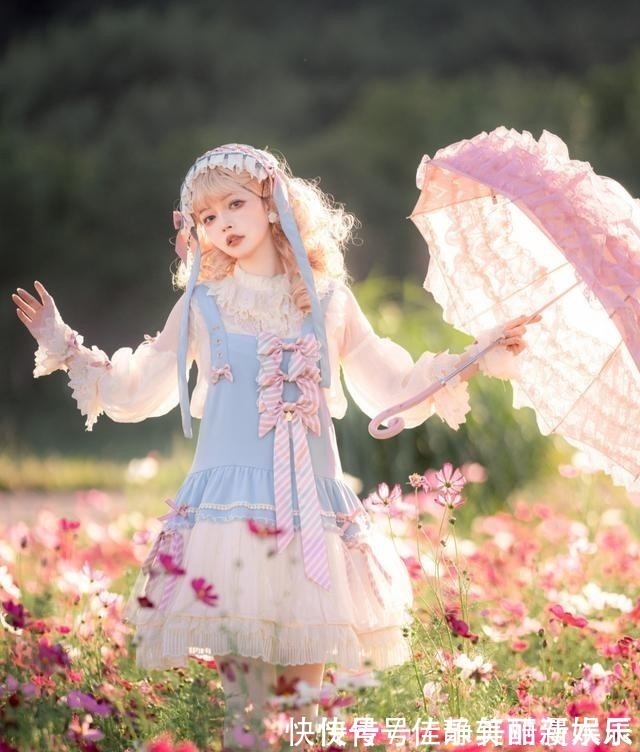 菱花镜@七言绝句千树梨花消夜白,高山覆玉岁寒心