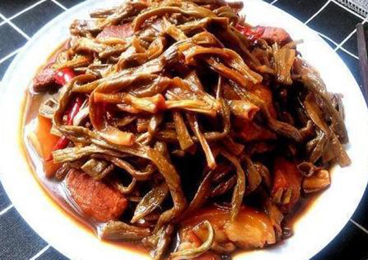 简单易做的家常菜，做法简单，营养美味，请客吃饭也不错哦