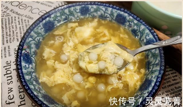 冬天,聪明女人常喝这8道汤,暖身又暖胃,坚持喝一阵水润气色好!