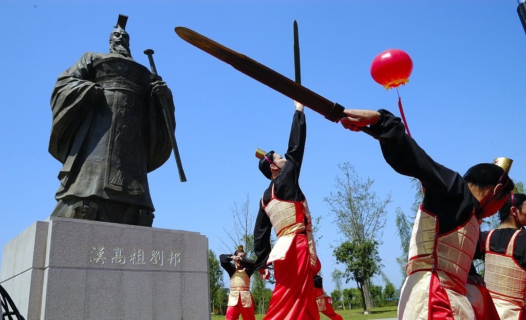 分封|能写出大风起兮云飞扬的人,也有些孩子气,刘邦这样分封兄弟
