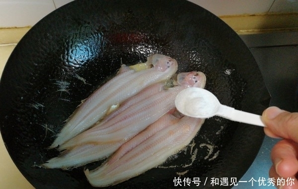 这菜每年春天才有的吃,营养特别高,过年必备,错过就要等明年