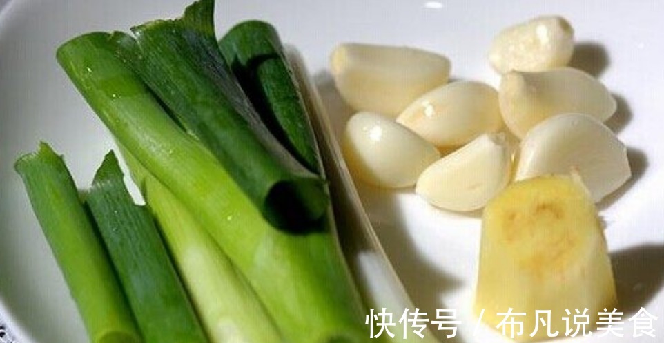 西兰花的新做法，只需筷子搅一搅，美味营养，色香味俱全！