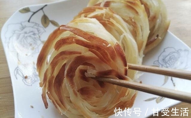 红薯最好吃的做法,简单蒸一蒸,晒一晒,香甜软糯,越嚼越有劲