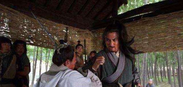 王伦|水浒传此人最遭宋江忌惮,不是武松也不是鲁智深,而是低调的他