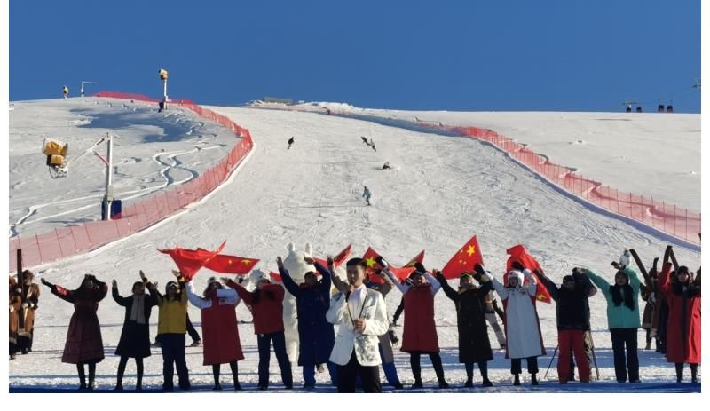 活动现场|第十五届冬博会在可可托海举行冰雪嘉年华活动