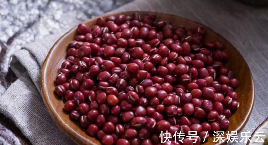 滋补|女人到中年,常吃3种食物,排毒抗衰,疏通血管,滋补身体