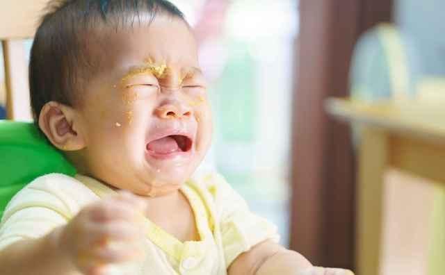 宝宝|宝宝咳嗽时千万别给他吃这个，不但无效，还越咳越厉害！