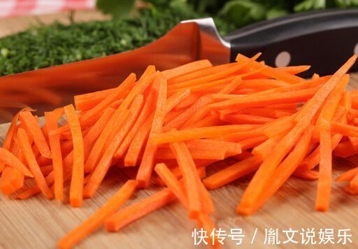 栽培|营养师炒胡萝卜切记不能放2物，吃了等于没病找病