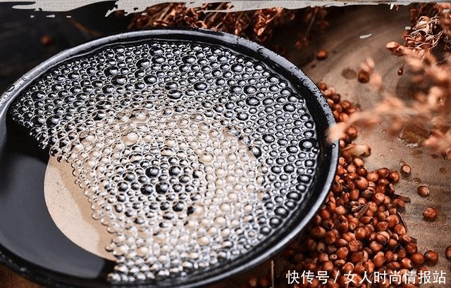 最低|中国“最低调”的白酒大王,价格15元,销量却远在茅台之上