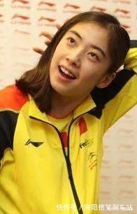 林丹|羽坛女神王适娴:17岁与谌龙私定终身,相爱10年甘愿为他退役生子