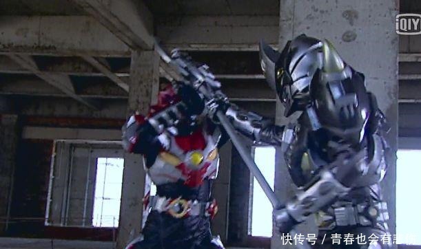 瞬间|铠甲勇士挨打的五个瞬间,炎龙最惨,帝皇侠挨打都这么帅!