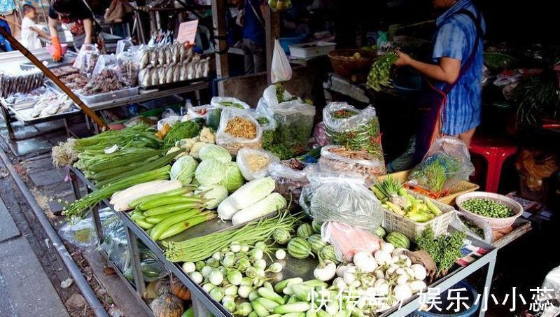 人民日报都劝不住,依旧疯狂敛财!究竟是爱国企业还是吸血资本?