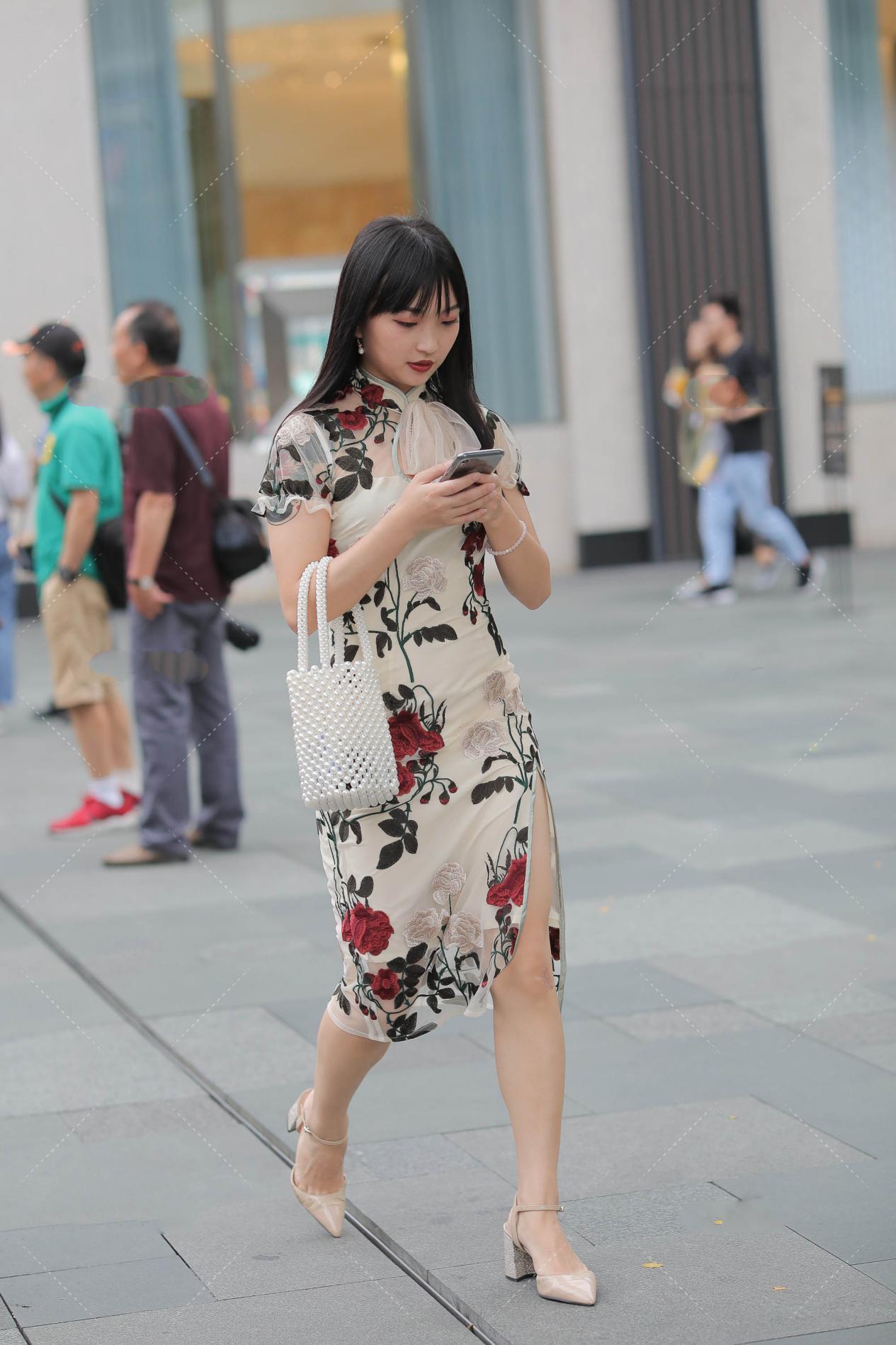 好看|时尚版旗袍, 好看又百搭, 而且还比较日常