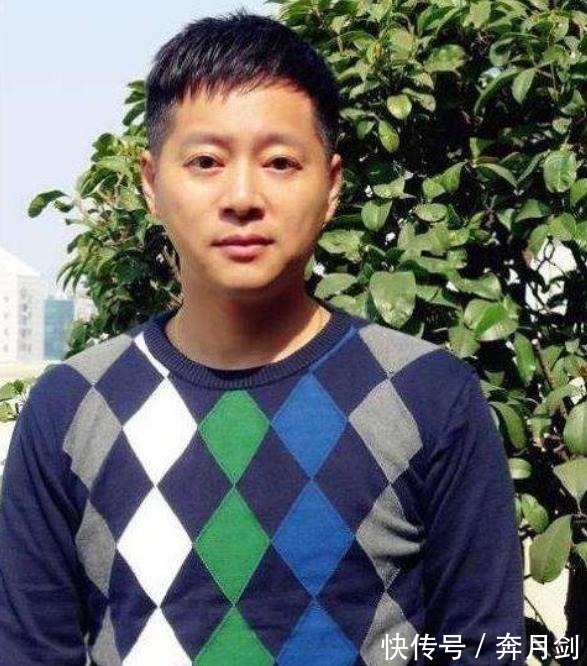 湖南一哥|曾经的“湖南一哥”，被妻子怂恿转战浙江台，现落魄成路人无人识