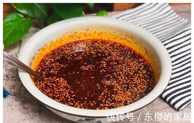 孜然粉|辣椒油要想好吃,不能直接泼热油,教你正确做法,又红又香特好吃