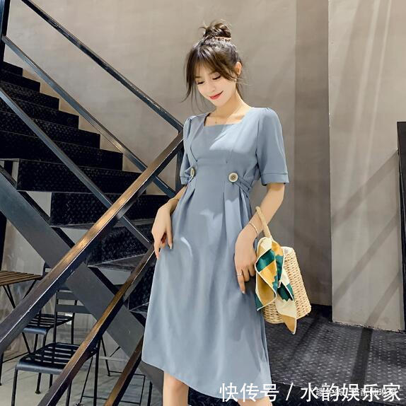气质|女人到了中年,多穿这三种颜色,减龄又好看
