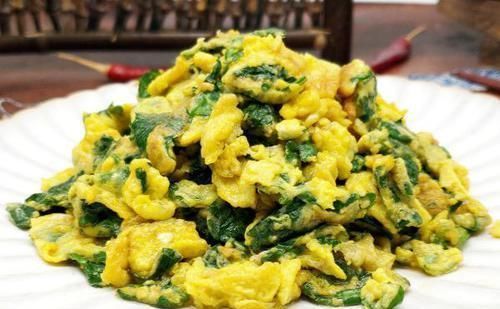 叶子|这菜拿来炒鸡蛋,比韭菜还香,平时总嫌弃,都是扔掉处理,可惜了