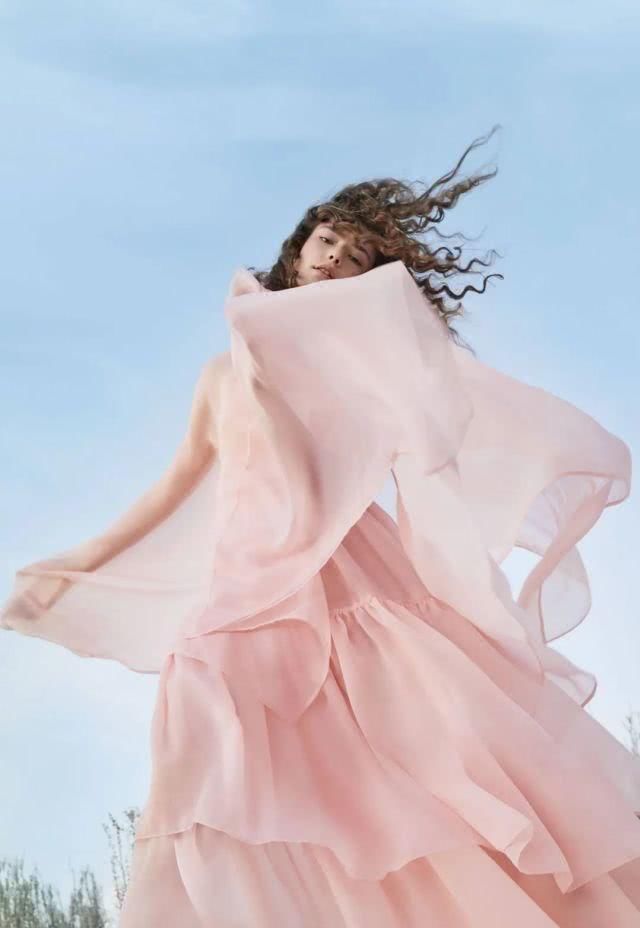 夏天|看了那么多高级色,“冰淇淋色”才是真爱