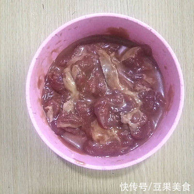 姜丝|牛气葱天一口下肚，唇齿留香